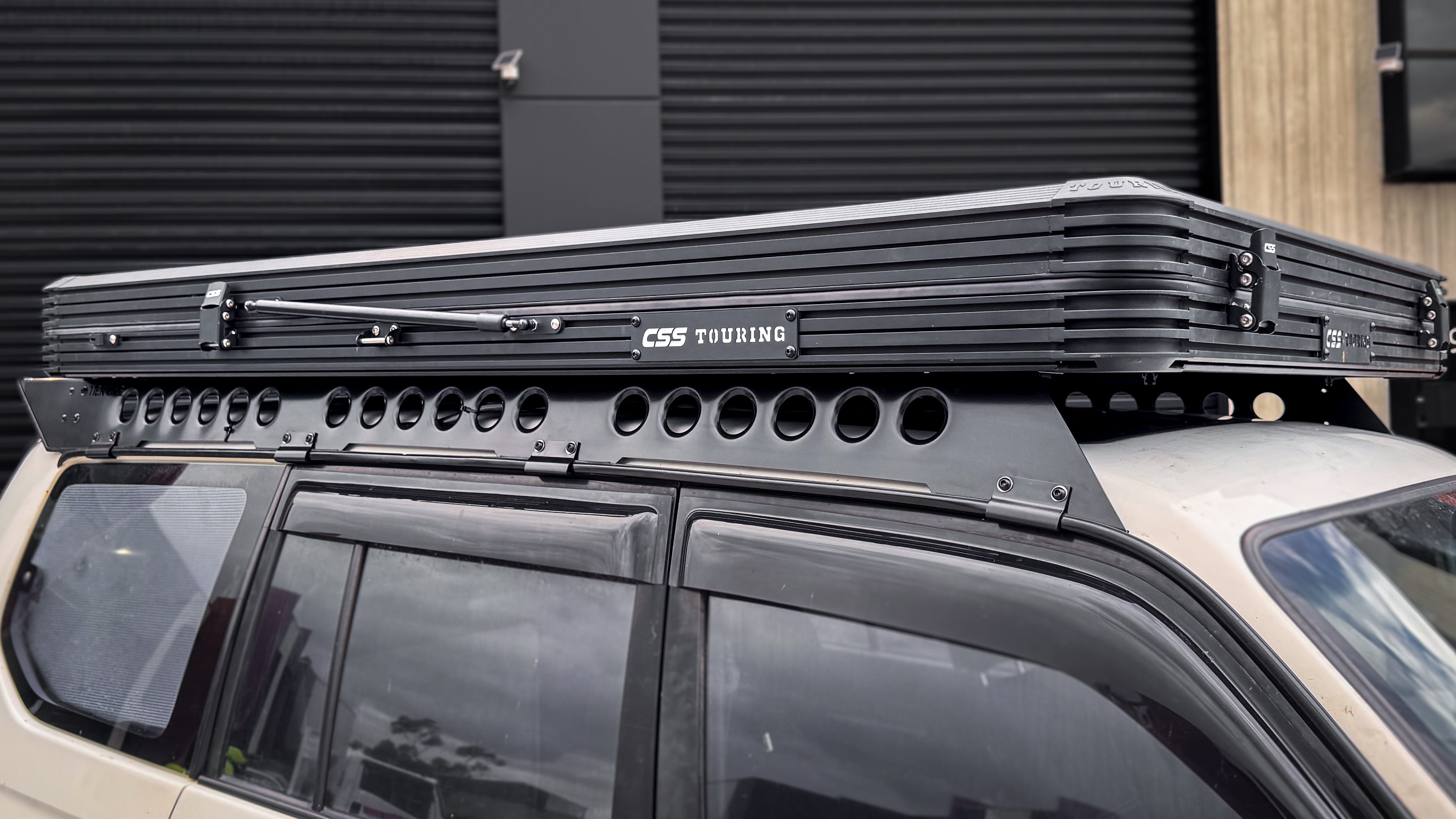 90 Series LandCruiser Roof Rack Instructions