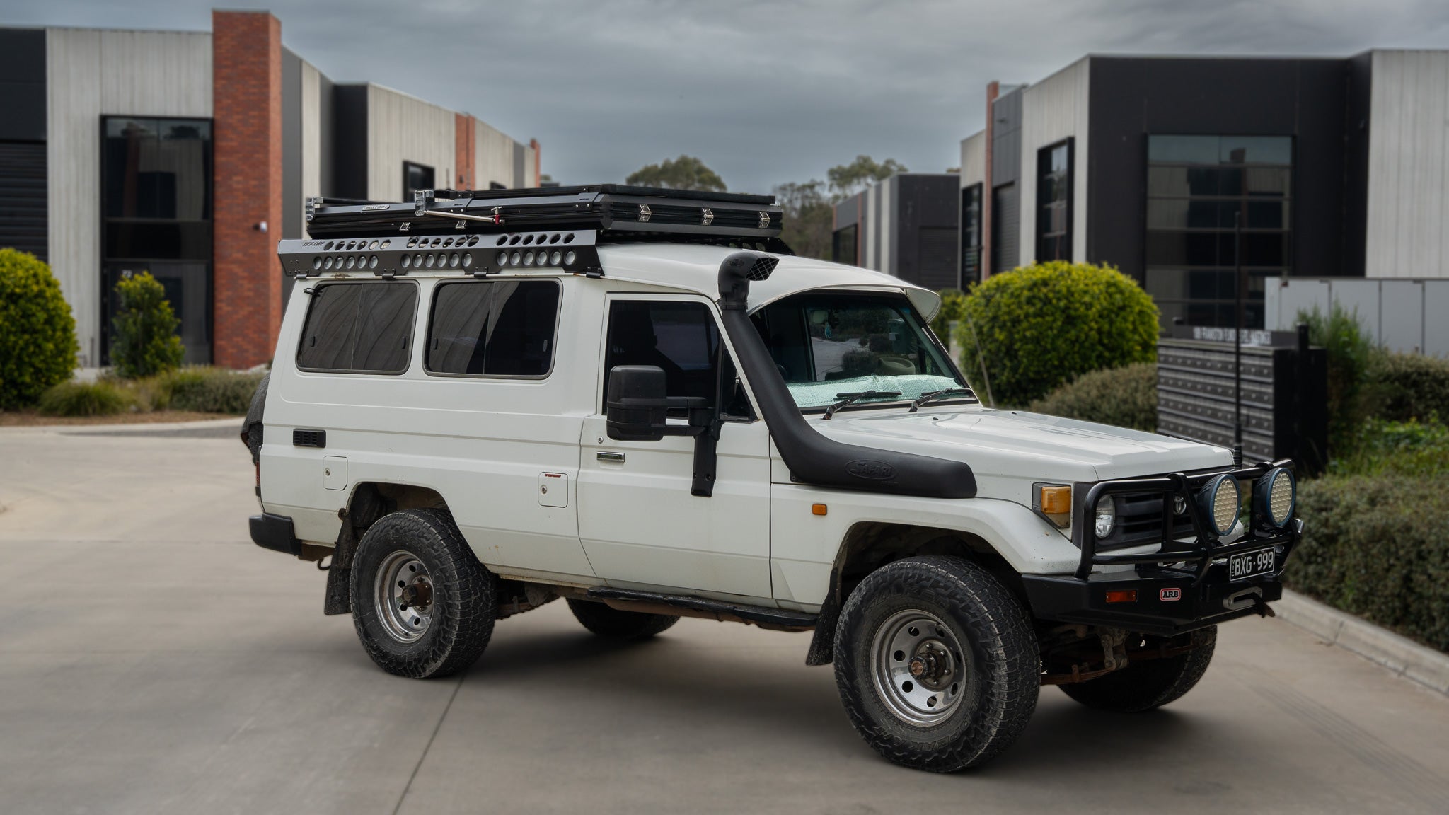 Toyota LandCruiser 78 Series (Troopy) Roof Rack Rail Sides