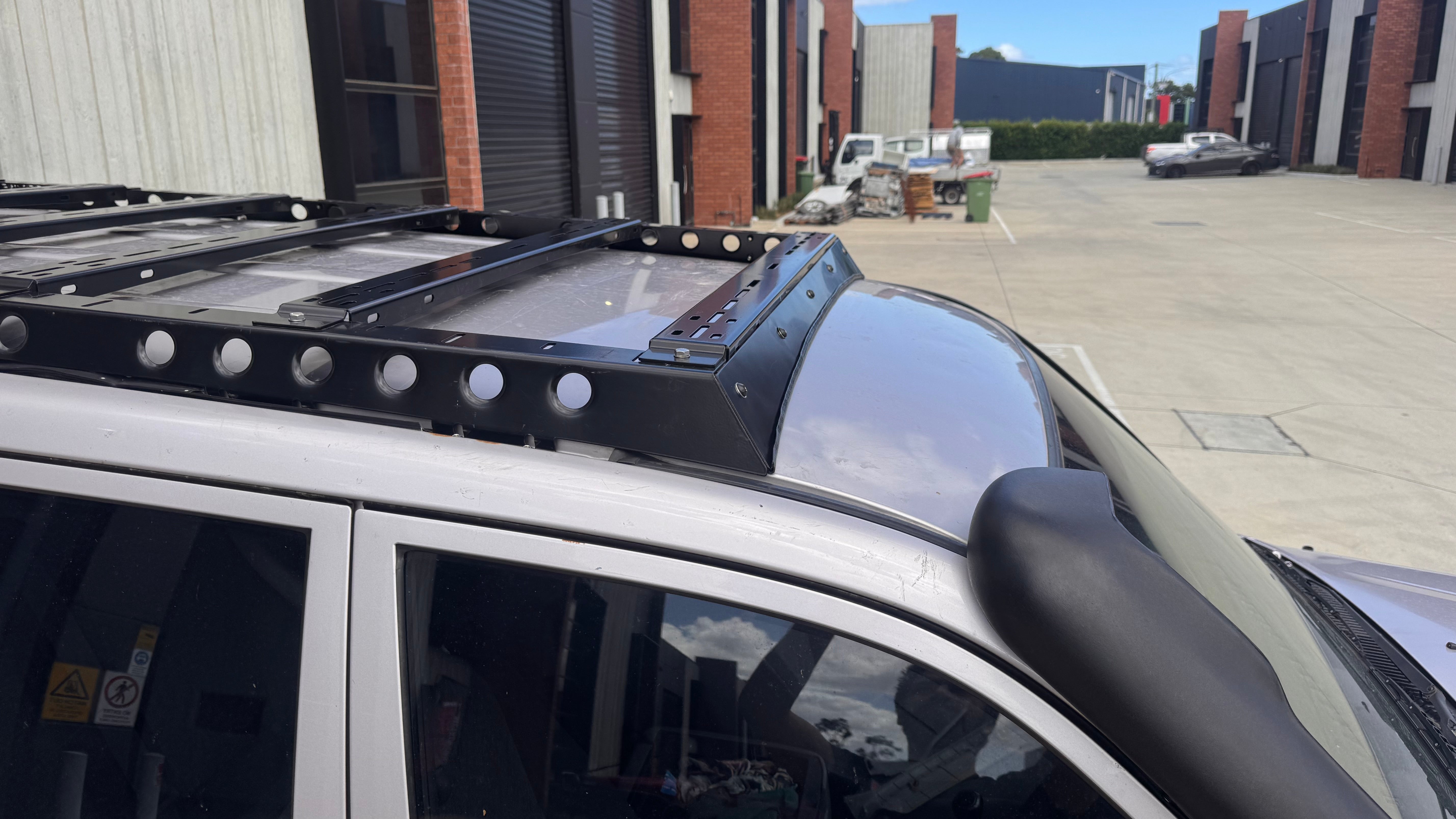 Toyota LandCruiser 100/105 Series Wind Deflector