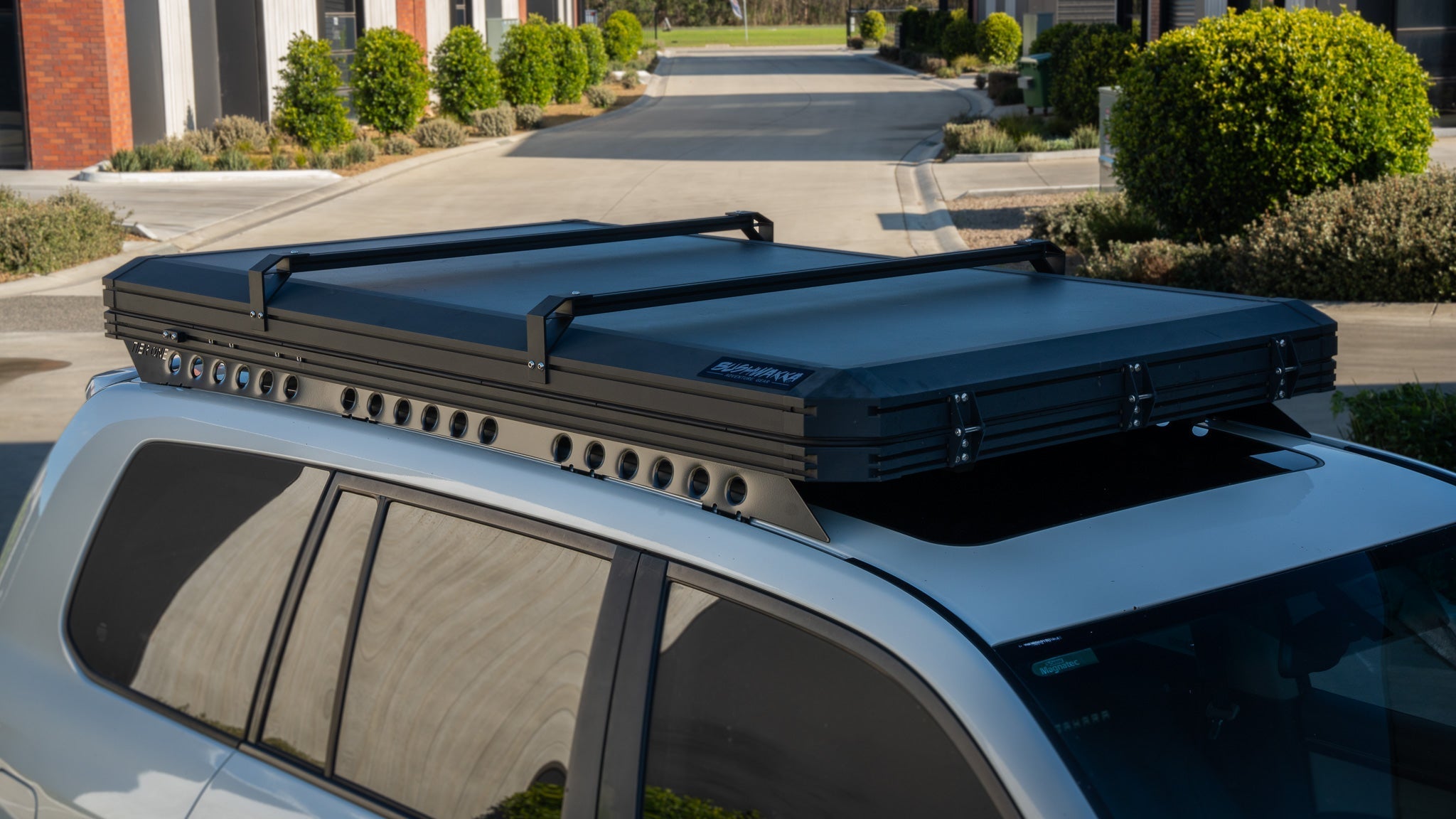 200 Series LandCruiser Roof Rack Instructions