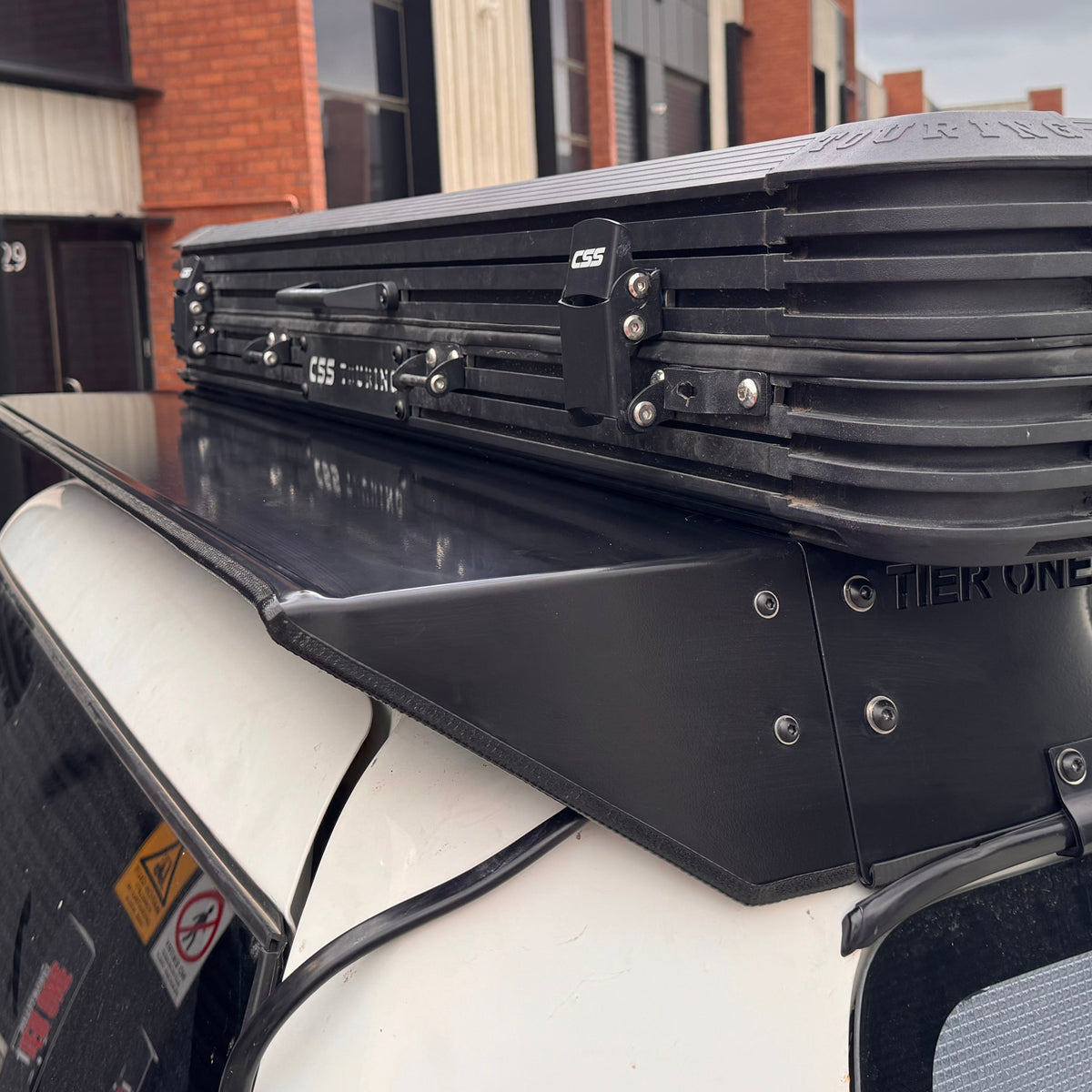 Toyota LandCruiser Prado 90 Series Rear Wing – Tier One Metalworks